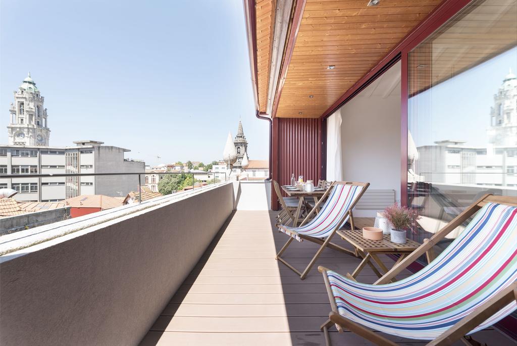 Lovelystay - Top Floor Balcony Apartment بورتو المظهر الخارجي الصورة